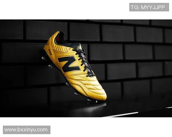 GT2足球鞋球星限量版全新登场 专为顶级运动员设计的卓越性能与舒适体验