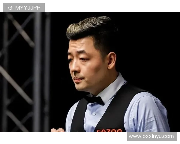 足球球星风云变幻：从传奇到新秀的成长轨迹与转型之路